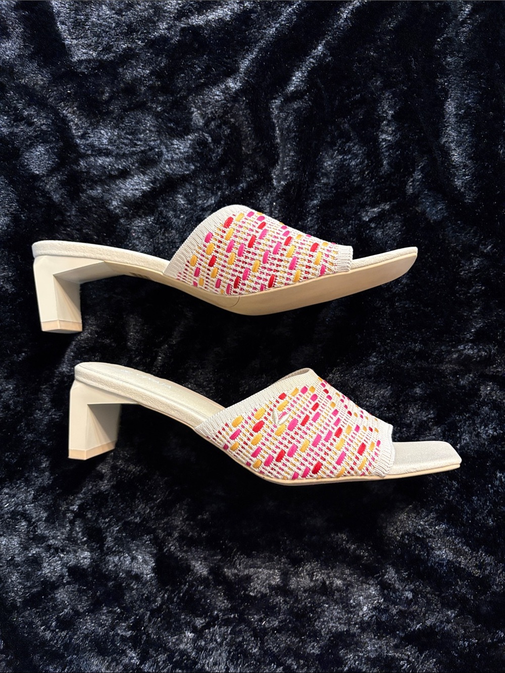 VIVAIA Juliet Pro Square-Toe Block Sandals - Picture 3 of 10